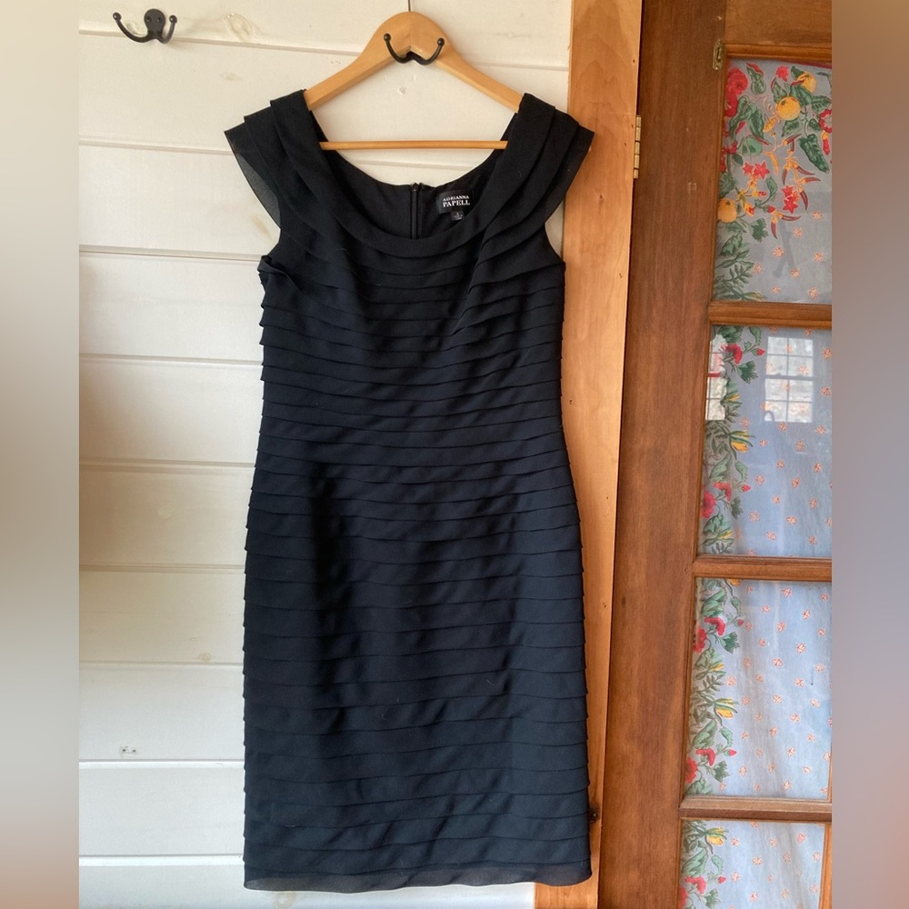 Adrianna Papell size 8 black dress